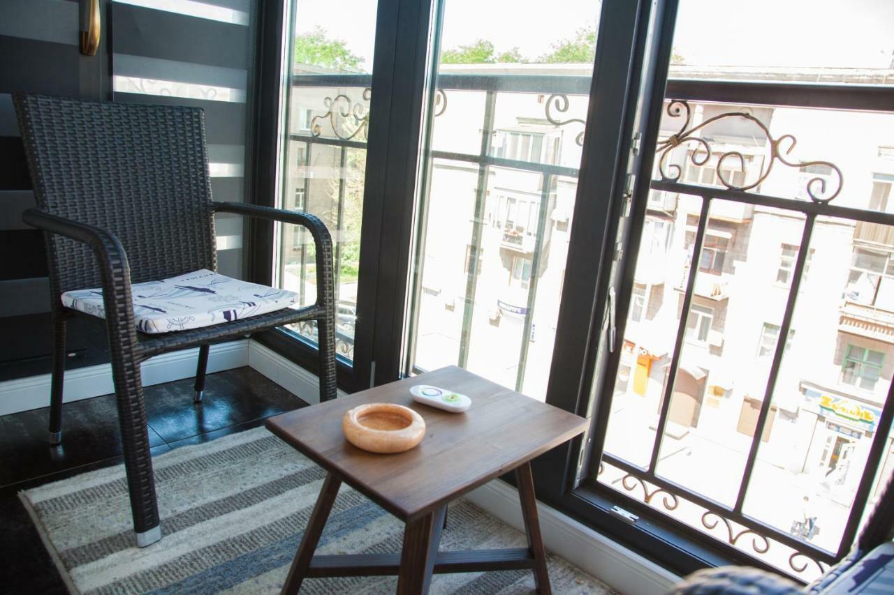 Vip Apartment On Lobanovskogo 19 Street Zaporizhia Buitenkant foto
